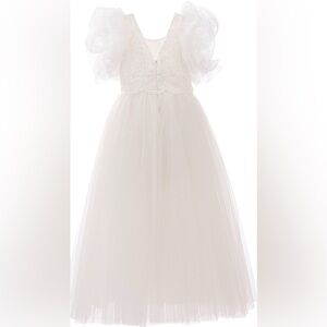 Tulleen girls dress for any festive occasion.